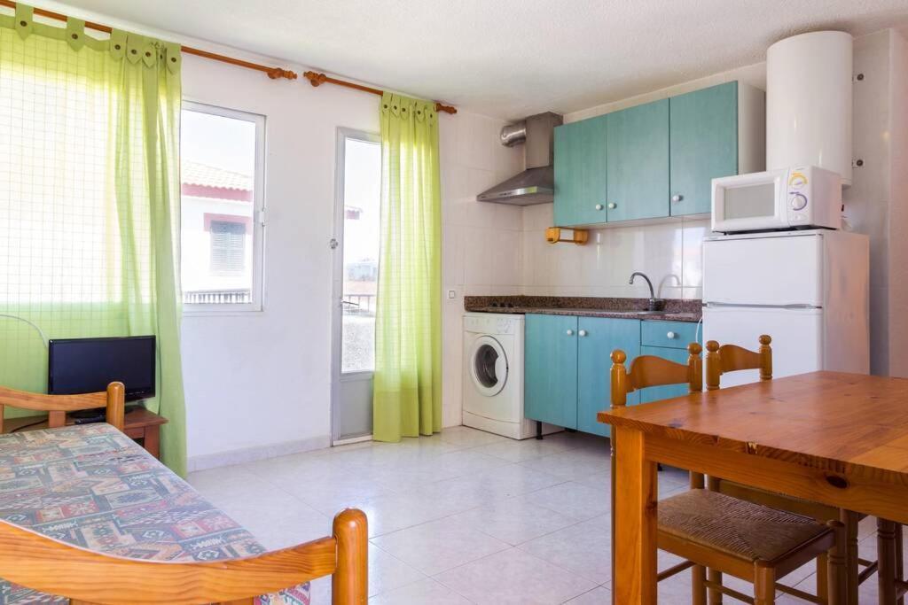Tranquilo Apartamento Con Preciosa Cala En La Puerta Ciutadella  Esterno foto